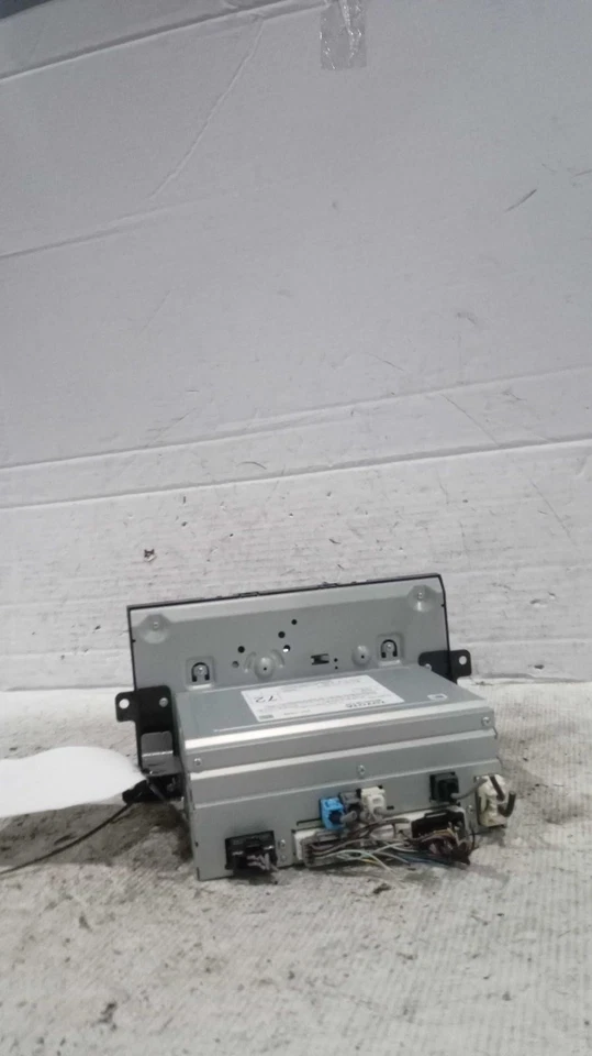 Pantalla de infoentretenimiento central delantera usada se adapta a: Toyota Highlander 2020 pantalla Foto 2 de 4