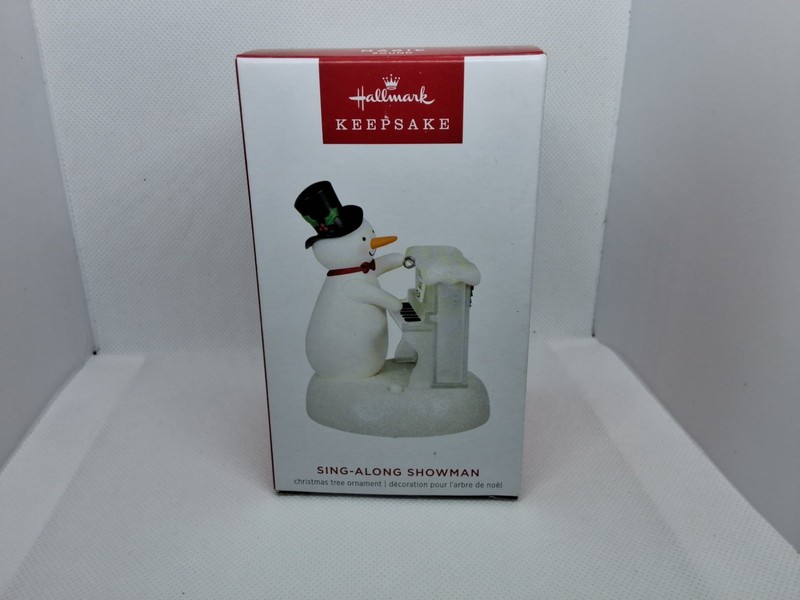 Hallmark Ornament 2023 Sing Along-Showman Magic Sound ORNAMENT- NEW