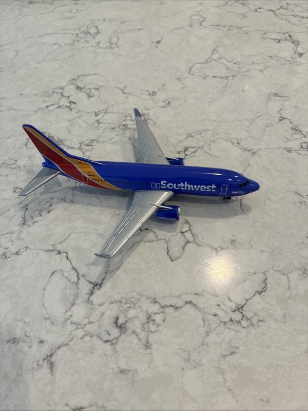 Realtoy Southwest Airlines Diecast Plane-NICE