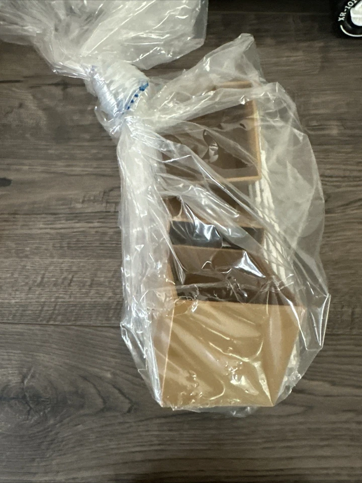 Camión de reparto Tonka 3100 Chevron 1982 vintage nuevo en caja Foto 4 de 4