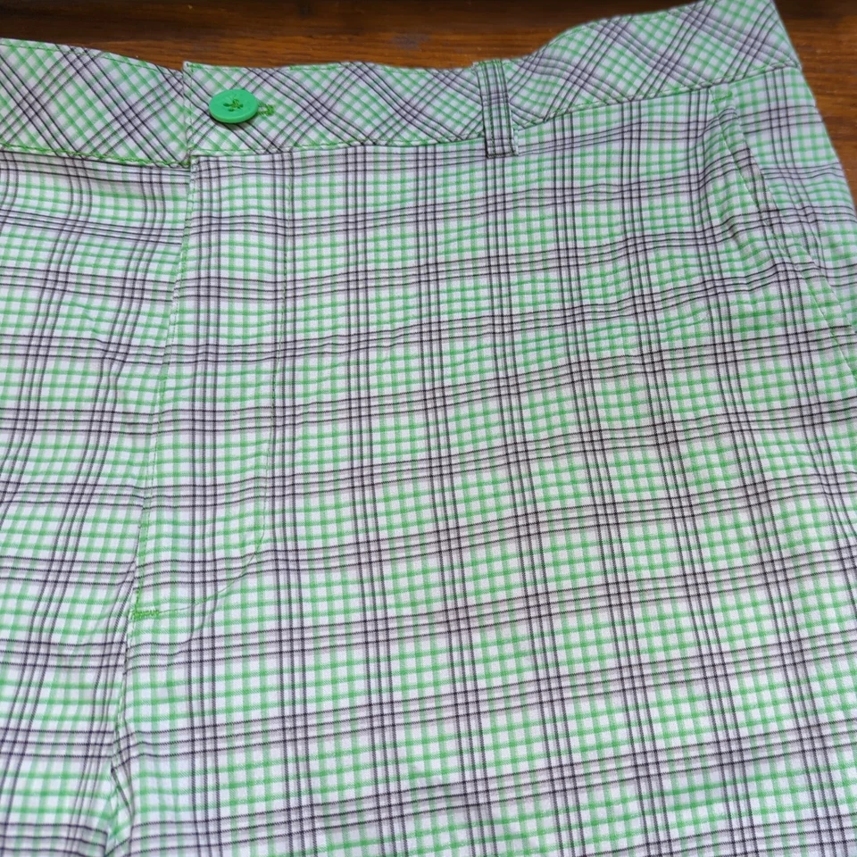 Pantalón corto de golf Izod PerformX verde a cuadros talla 38 para hombre Foto 2 de 4