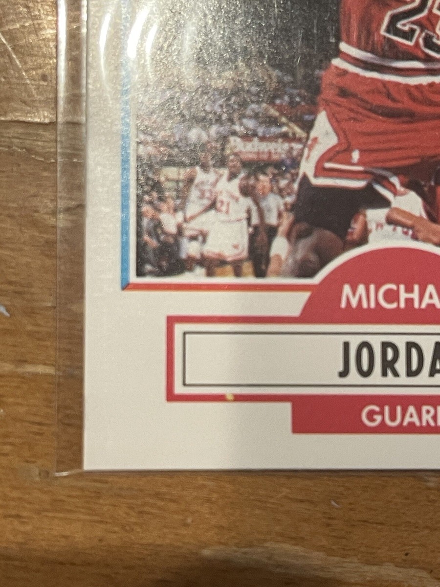 1990 FLEER BASKETBALL Michael Jordan Rare 'Yellow Dot' Error Card
