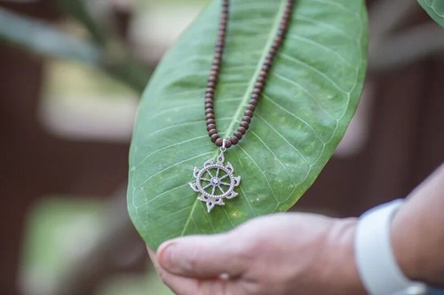 Tulasi (unisex) Kanthimala With amazing Silver chakra ,Handmade tulsi, necklace - Picture 9 of 9
