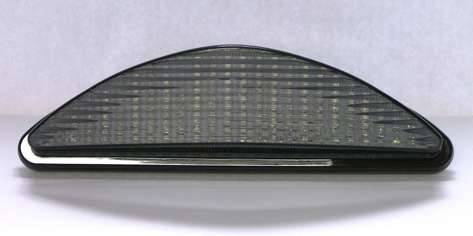 Yamaha Raider 2008-2014 Встроенный Светодиодный Задний фонарь; Тормоз и Повороты с Копченой Линзой - Изображение 3 из 4