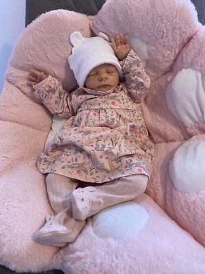 Reborn Freya Puppe geformt von Tina Kewy, Nubornz Kinderzimmer Kunstpuppe.