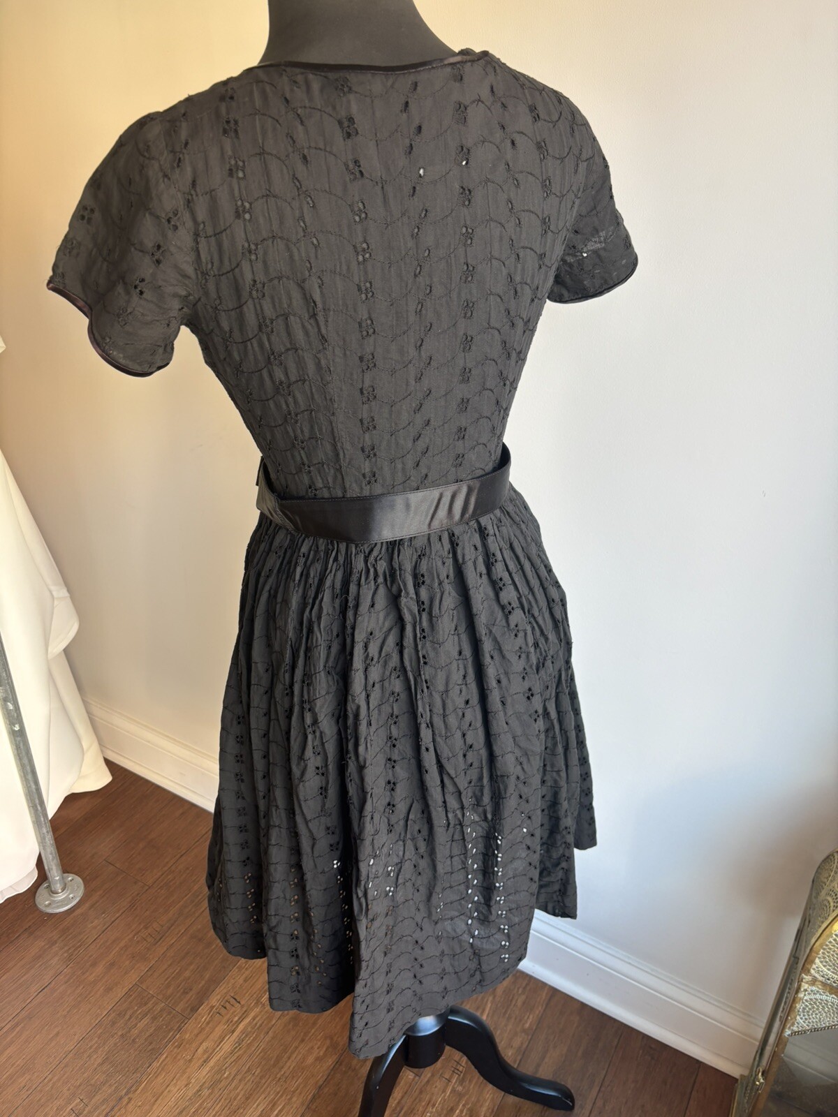 50s Black Cotton Eyelet Dress - image 9