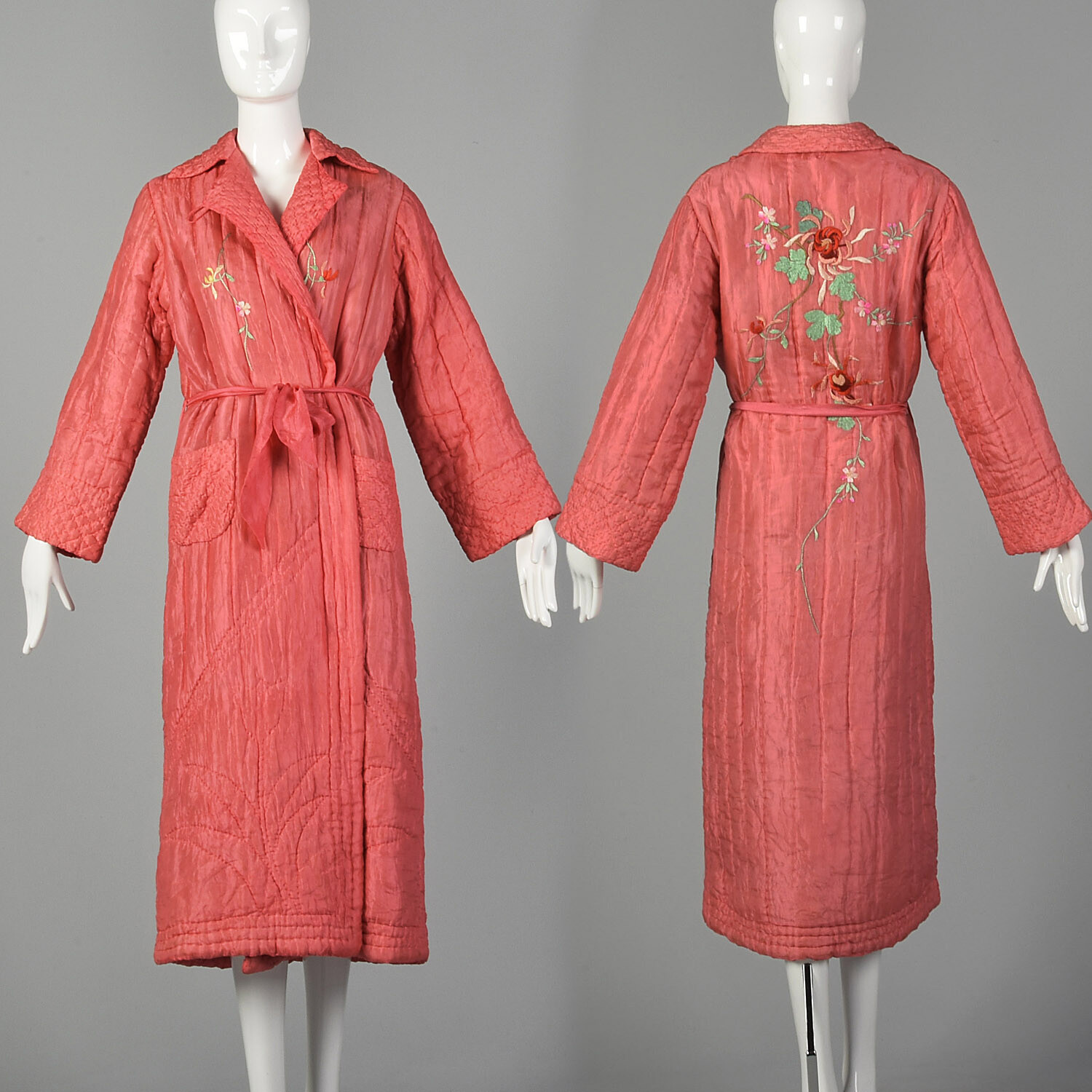 M 1930s Pink Robe Quilted Asian Inspired Silk Embroid… - Gem