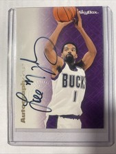 Fantastic Autographics! Complete Guide to One of the Best Inserts Ever 8