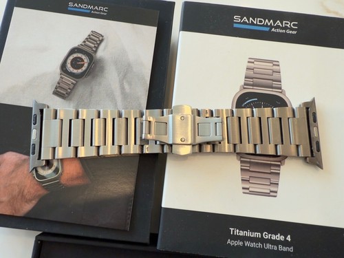 Sandmarc Titanium Apple Watch Ultra band GRADE 4 Titanium - Photo 2 sur 5
