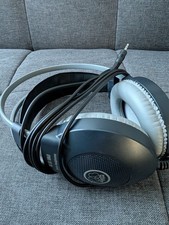 AKG stereo headphones