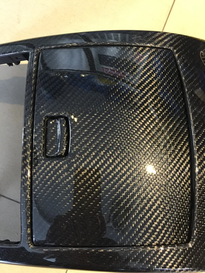 03-05 350Z Cubiertas de tablero de fibra de carbono Z33 Foto 4 de 4