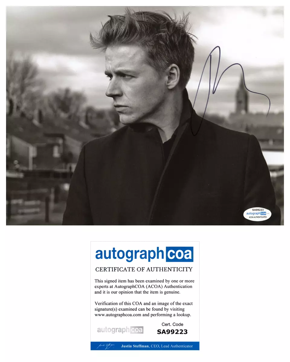 Thomas Brodie Sangster Maze Runner Autographed Signed 8x10 Photo ACOA 