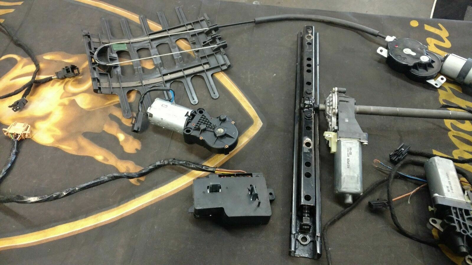 LAMBORGHINI GALLARDO LP560 INTERIOR SEAT TRACK ASSEMBLY COMPLETE OEM 
