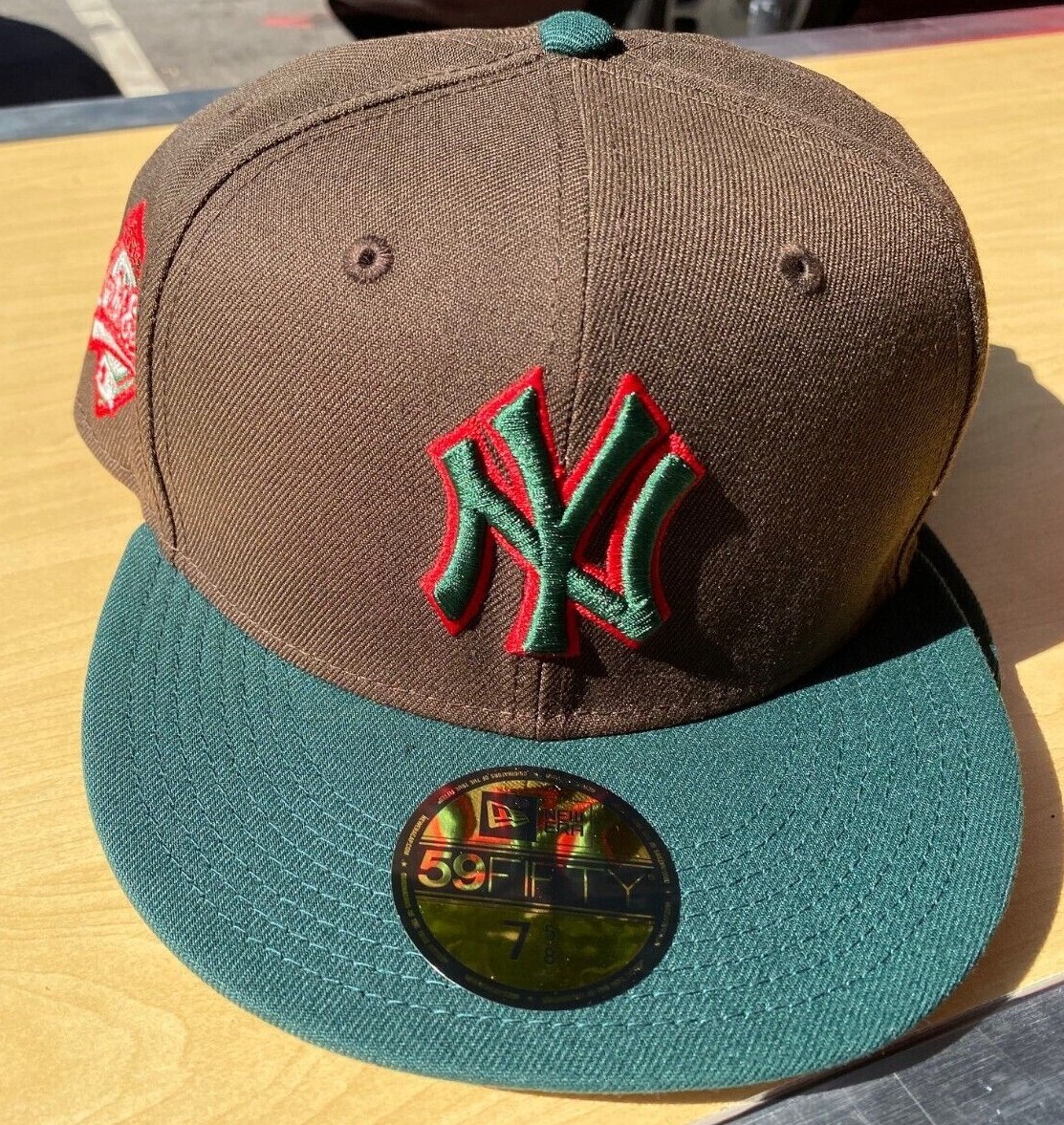 New Era NY YANKEES Exclusive CUSTOM MLB 59fifty Hat BEEF