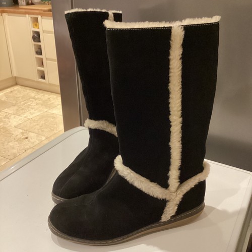 Lands End Black Suede fur lined Boots UK size 8 (10B) - Picture 2 of 7