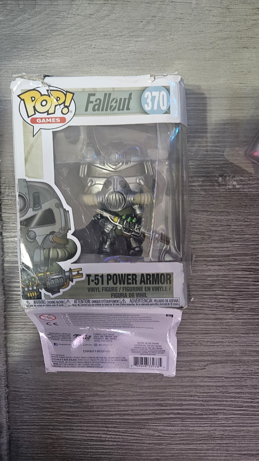 New Funko Pop! Vinyl: Fallout - T-51 Power Armor #370 Box Not Mint Opener?