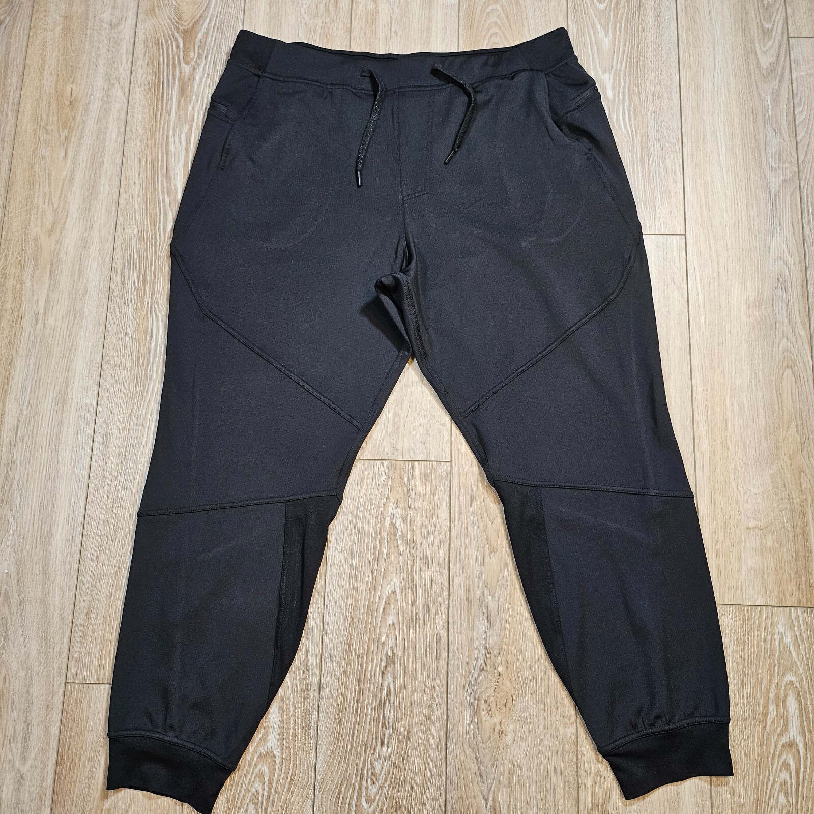 Hylete Black Pocketed Joggers Tapered Leg Athleisure Pants for Men 2XL-image