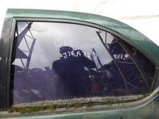 Porte arrière et accessoires Chrysler STRATUS