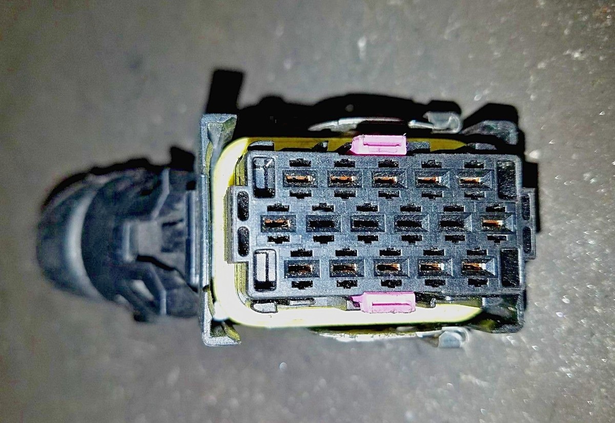BOSCH CONNECTOR PART 1 928 40 | eBay