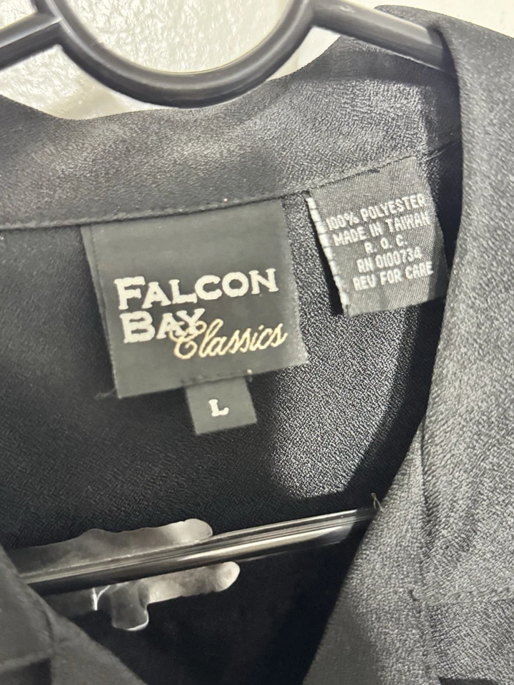 Camisa Falcon Bay Classics para hombre negra bordada con botones talla L Foto 2 de 4