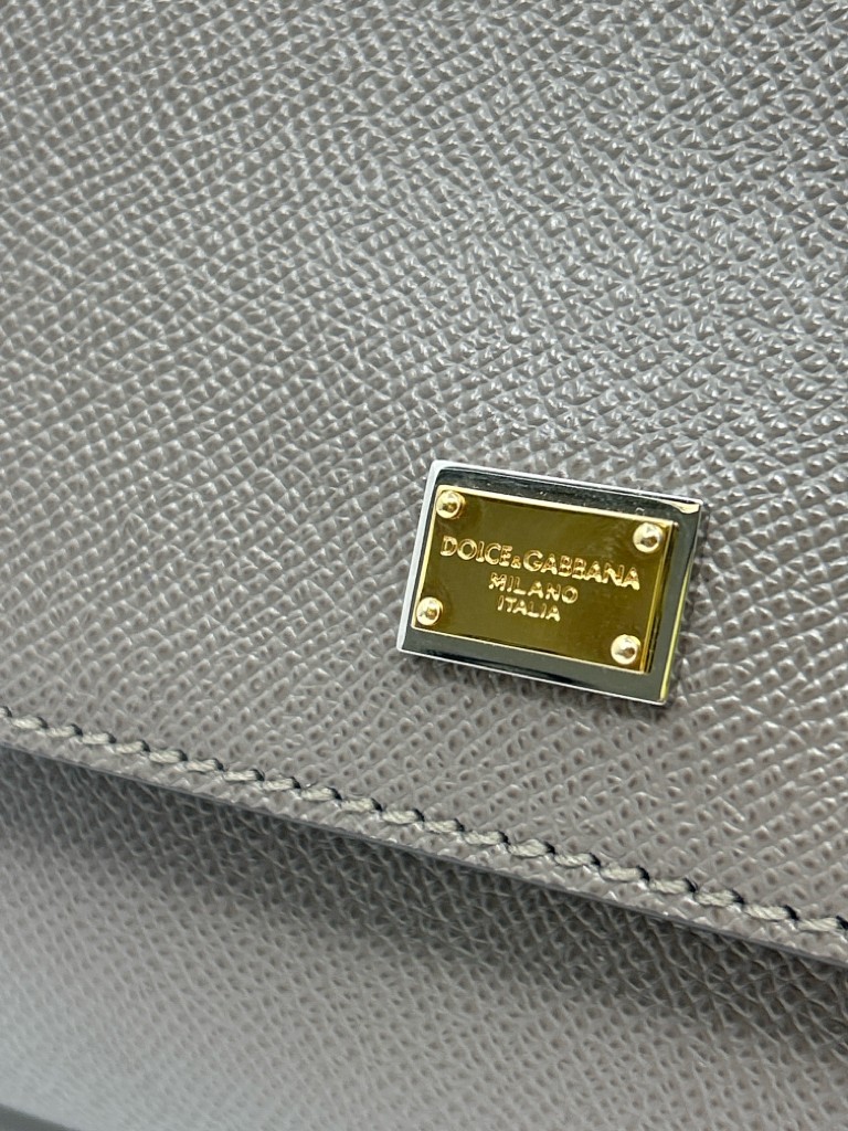 Picture 5 of 11