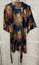 Beautiful Unbranded Women’s Floral Bathrobe - Medium