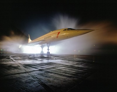 British Airways Concorde Nachtaufnahme in London Heathrow - 16x12 Fotodruck