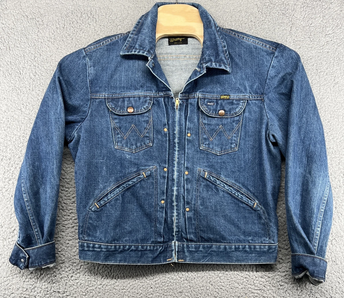 Vintage 1960s Medium Wash Wrangler 24MJZ Zip Denim Jacket Size 44 EUC RARE