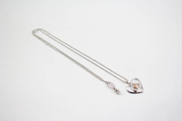 09 Sterling Silver & 9ct Accent Clogau Necklace with Heart Pendant (5.9g)