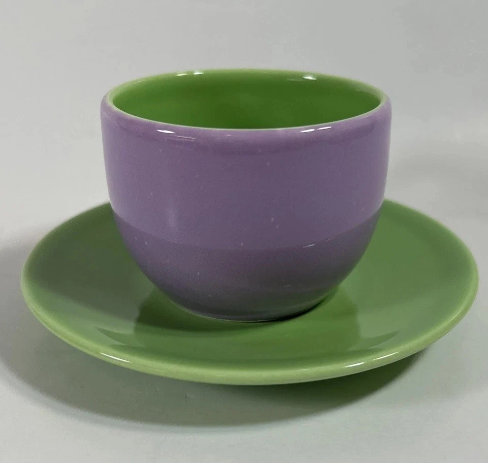 P JUEGO DE TAZA Y PLATILLO DE CAFÉ CON LECHE DE CERÁMICA HECHO EN Italia 9 fl. oz VERDE LILA Foto 2 de 4