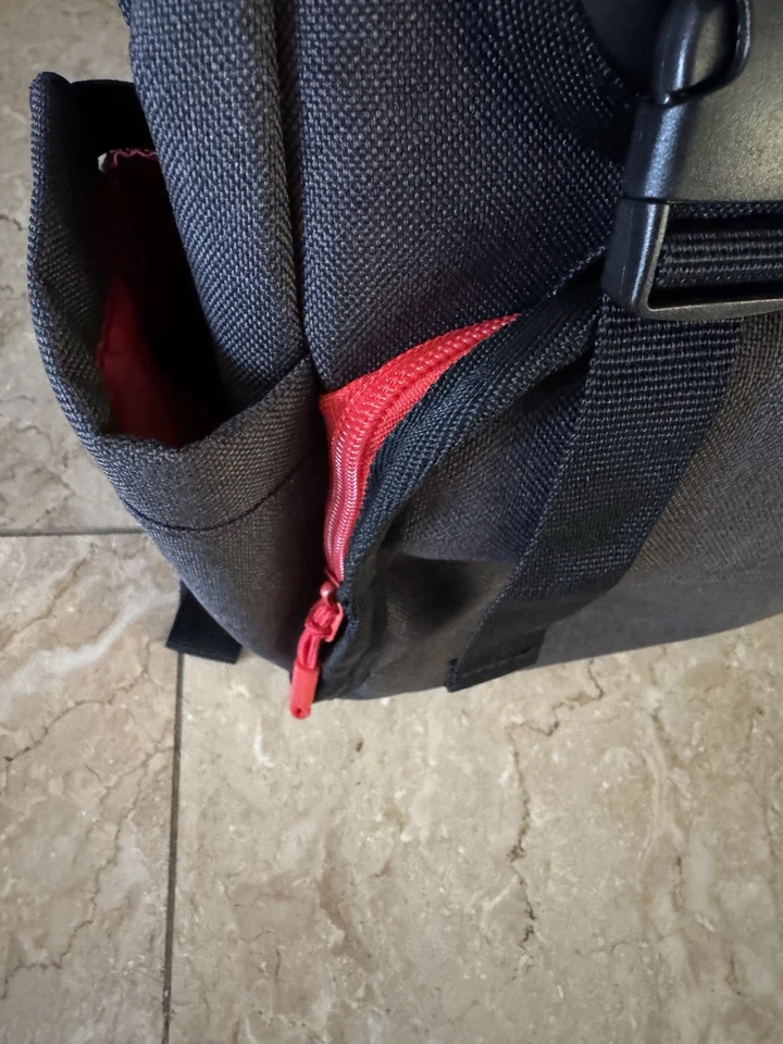 Mochila Nintendo Switch 2   Foto 2 de 4