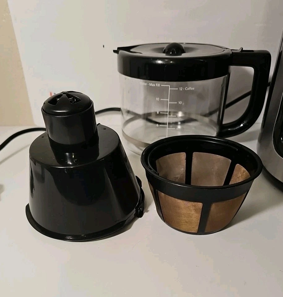 KitchenAid Model KCM111OB 12 CUP Programmable Coffee Maker W/ Carafe WORKS - Image 2 of 4