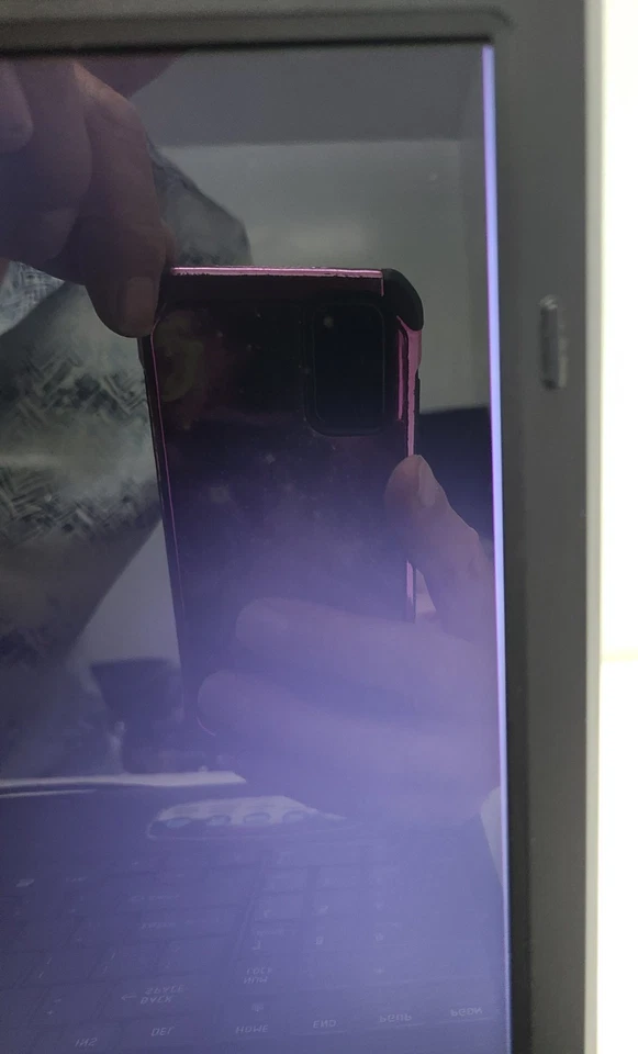 Portátil Toshiba Satellite C655-S5061 Intel i3 M 370 4 GB Ram SIN HD/OS (FL) Foto 3 de 4