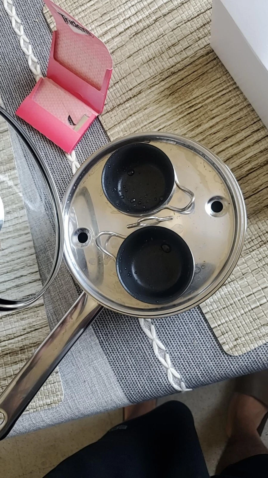 Excelsteel 18/10 Stainless Steel 2 Cup Egg Poacher, Non Stick Easy Use Pan
