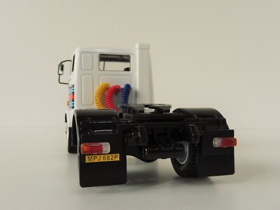 VOLVO F88 Martini Racing TRANSPORTER 1/43 IXO Models Ttr018