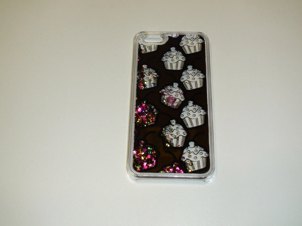 Betsey Johnson Snap On 硬质保护壳 - 巨魔 - 杯子蛋糕闪光 适合 iPhone 6 - 很好 — 第 3/4 张图片