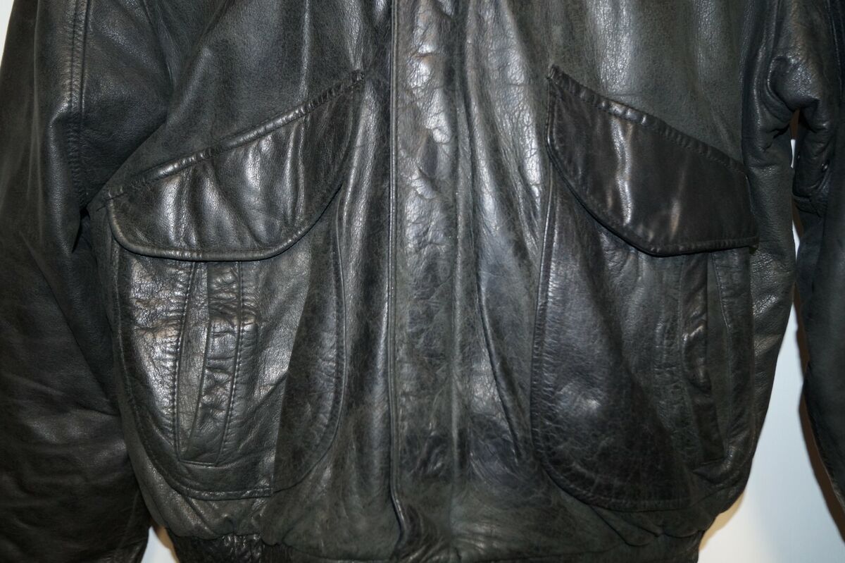 VINTAGE HUNT CLUB BLACK LEATHER BOMBER JACKET COAT MENS 42 VINTAGE HUNT CLUB BLACK LEATHER BOMBER JACKET COAT MENS 42