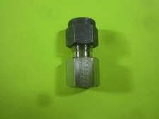 Parker CPI 1/4" Tube x 1/8" Pipe -- 4-2 GBZ-SS -- New