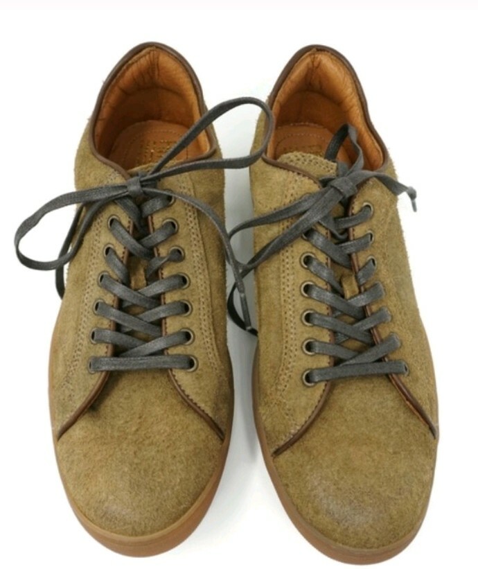 Frye Men display picture 1