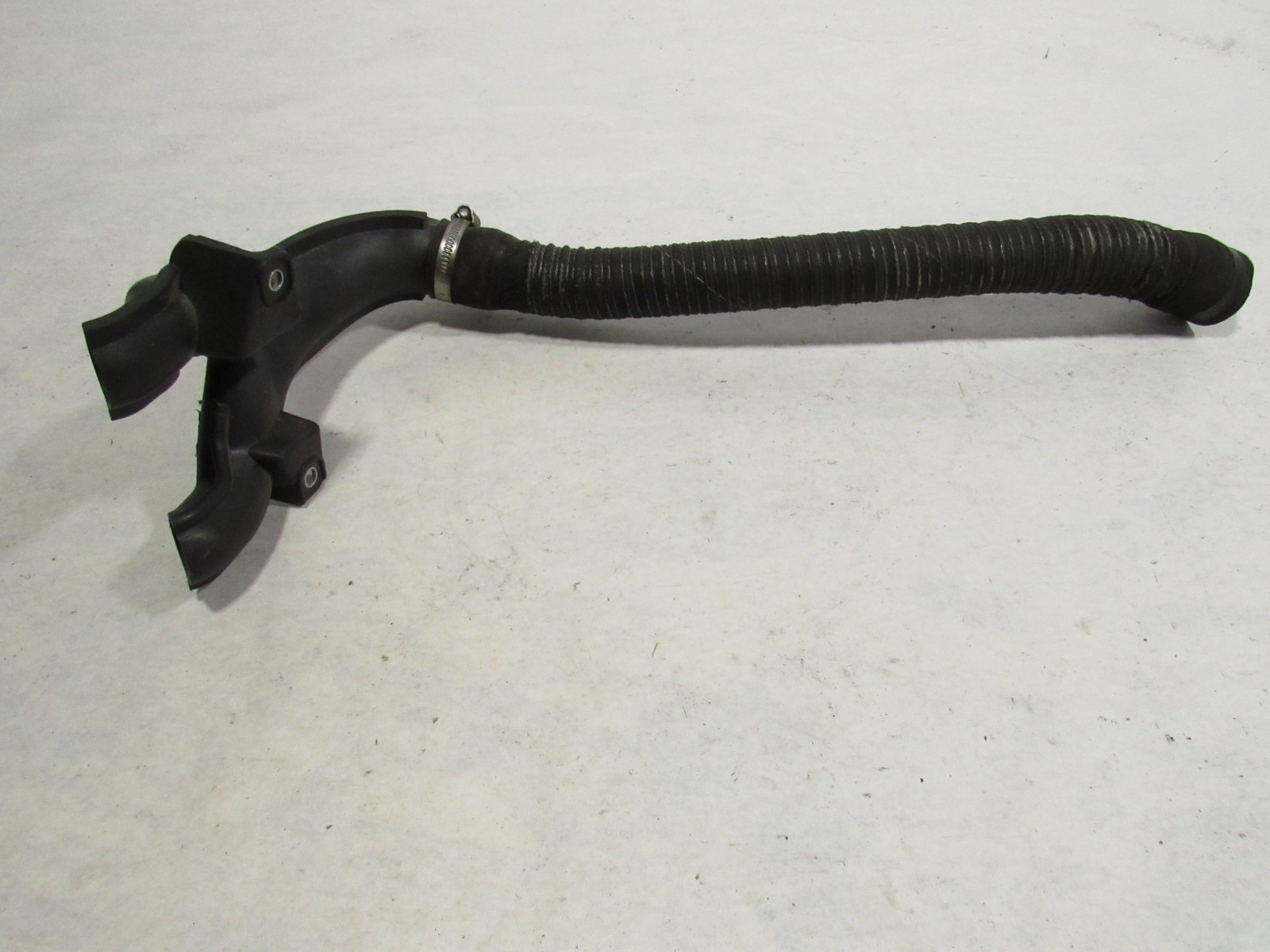 Ferrari 488 Spider 2017 Rear Right Cooling Coil Pipe Hose Duct 15-19 |@2