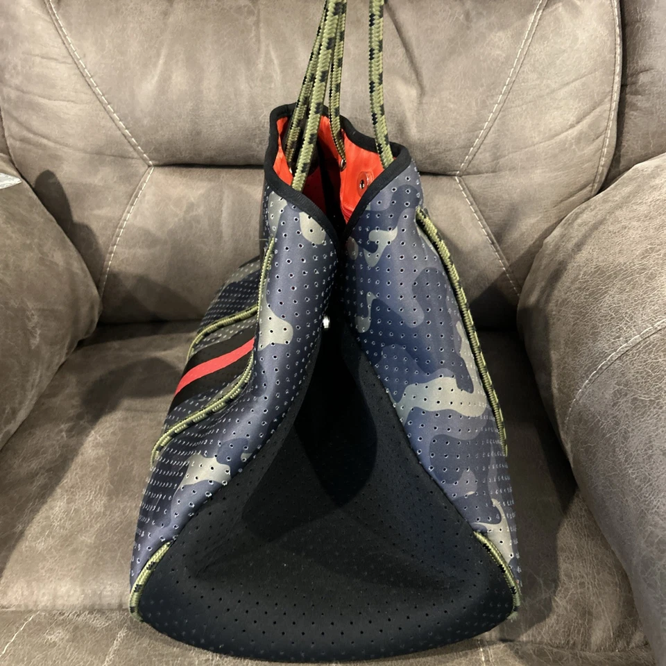 Bolsa tote de neoprene, camuflagem com bolsa - Imagem 2 de 3