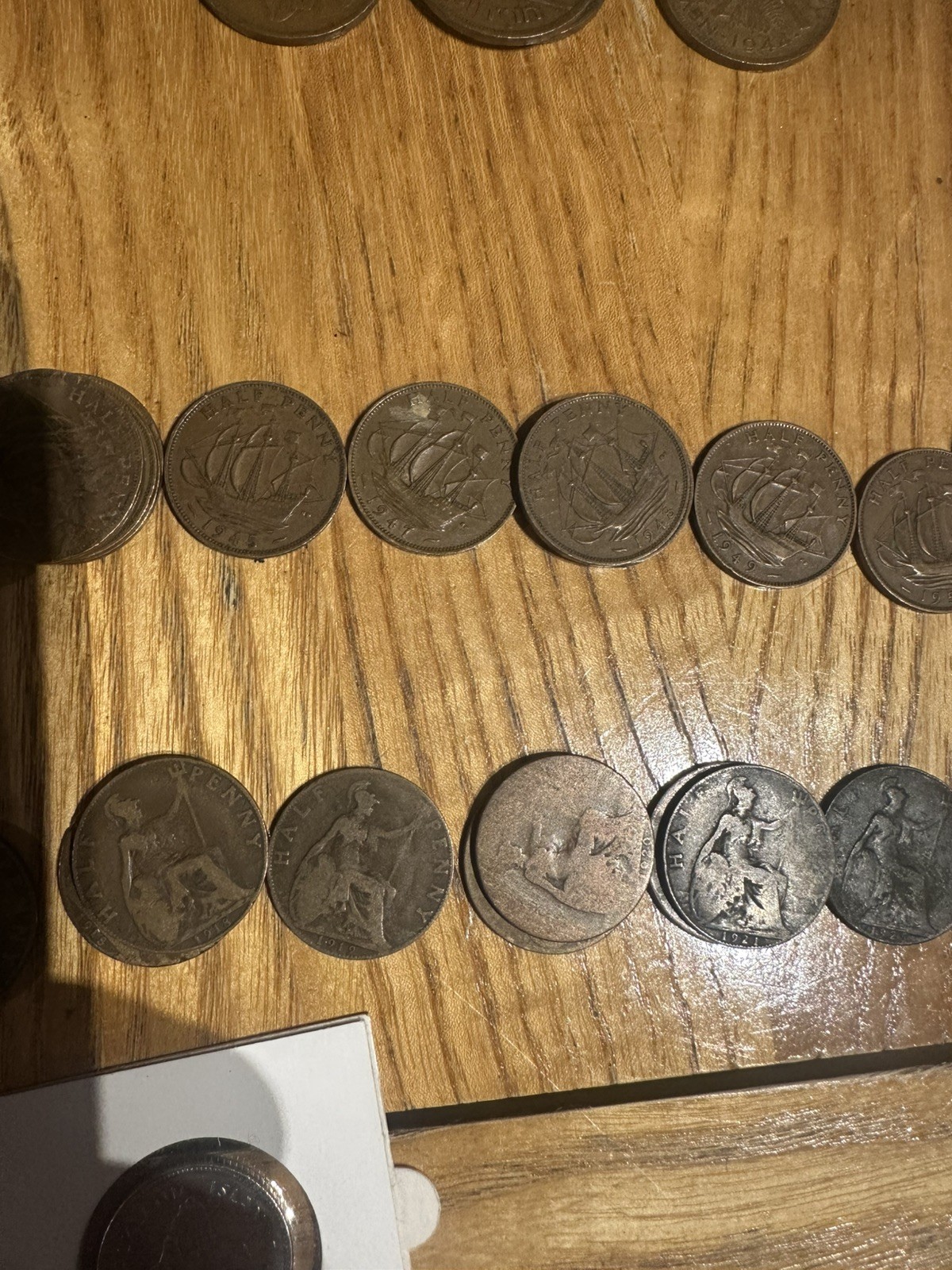 2.9 Kg Bulk Lot Coins UK & foreign & Mixed Dates uk farthings half  pennies etc