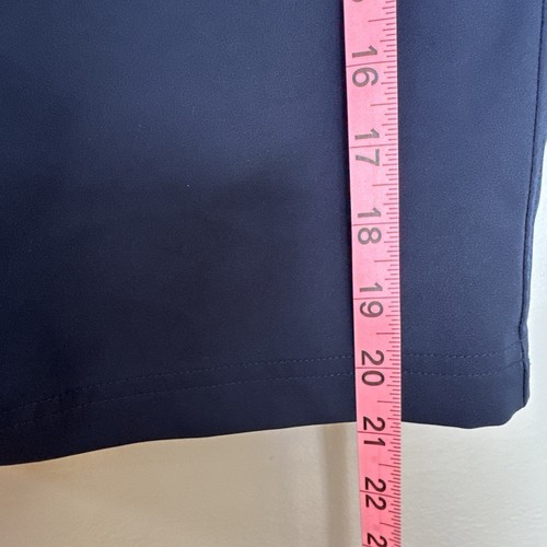 Fila Sport Golf dunkelblau Polyester Chino Shorts, Größe 34, gesticktes Logo - Bild 7 von 9