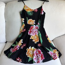 Old Navy Black Floral Fit Flare Cami Mini Sun Dress Sleeveless Smocked Women's M