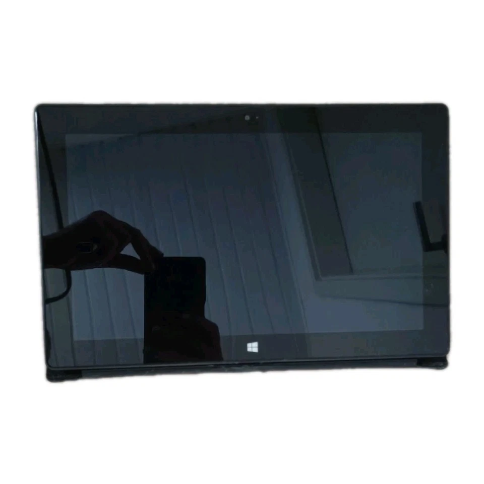 Microsoft Surface RT 32GB, WLAN, 26,9 cm (10,6 Zoll) - Bild 2 von 4