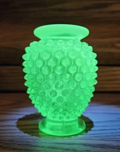 Fenton Topaz Opalescent Hobnail Uranium Glass Bud Vase