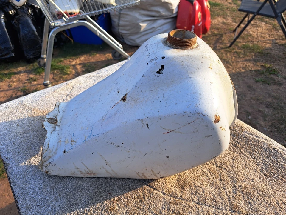 SUZUKI TS?? SCOOTER CICLOMOTOR MOTO COMBUSTIBLE GASOLINA TANQUE CONJUNTO 78 Foto 3 de 4