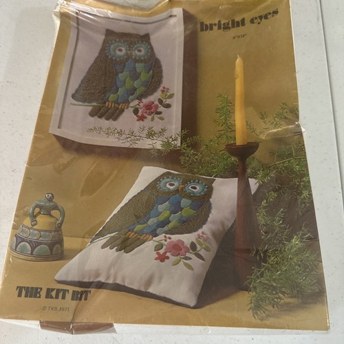 1971 entzückende Eule auf blühendem Ast Vintage Crewel von The Kit Bit NEU