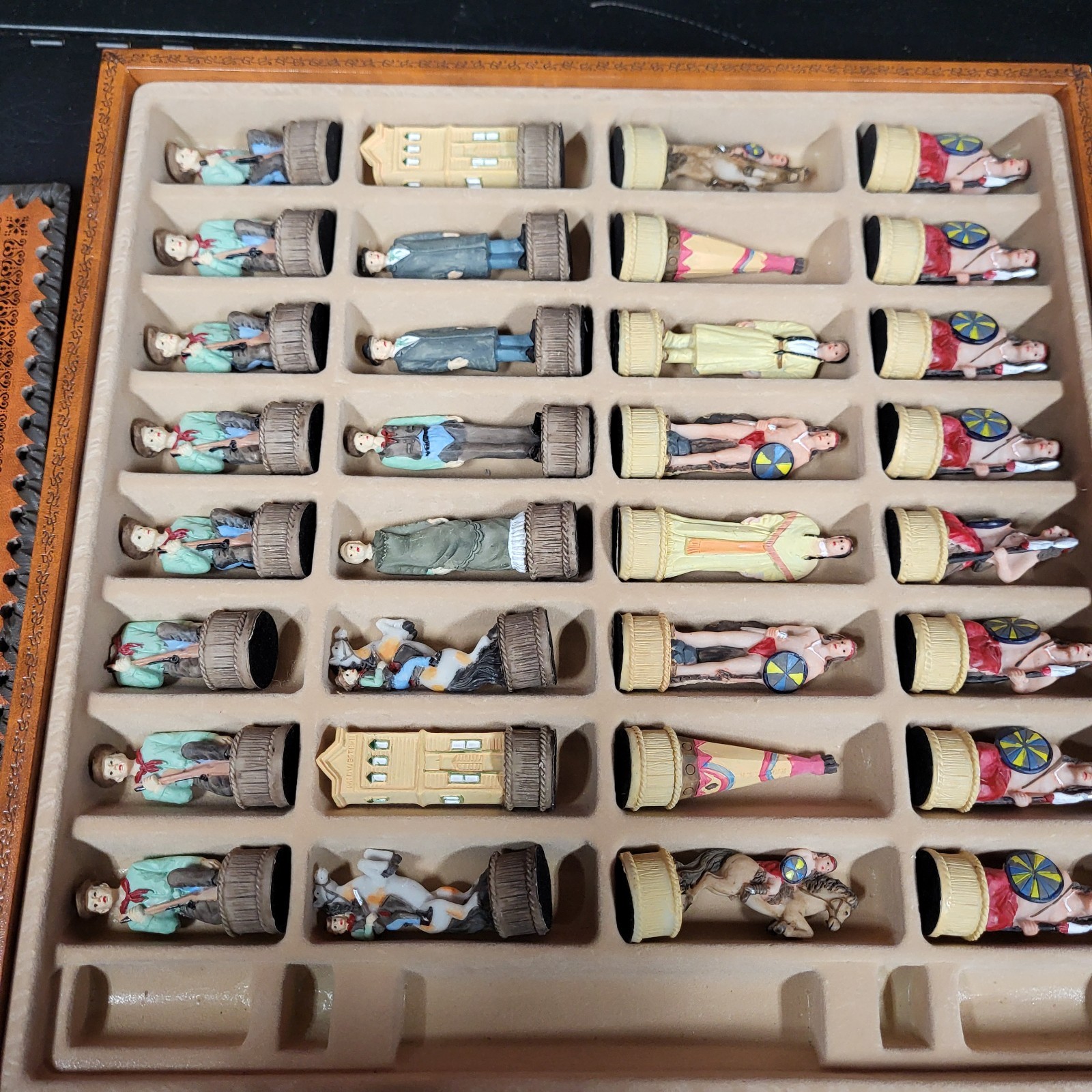 Vintage Italfama Italy Chess Set Leather Board American West Cowboys And Indians