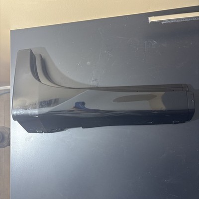 18-21 Chevrolet Traverse Rear Right back Rocker Molding Black paintedOEM84359271